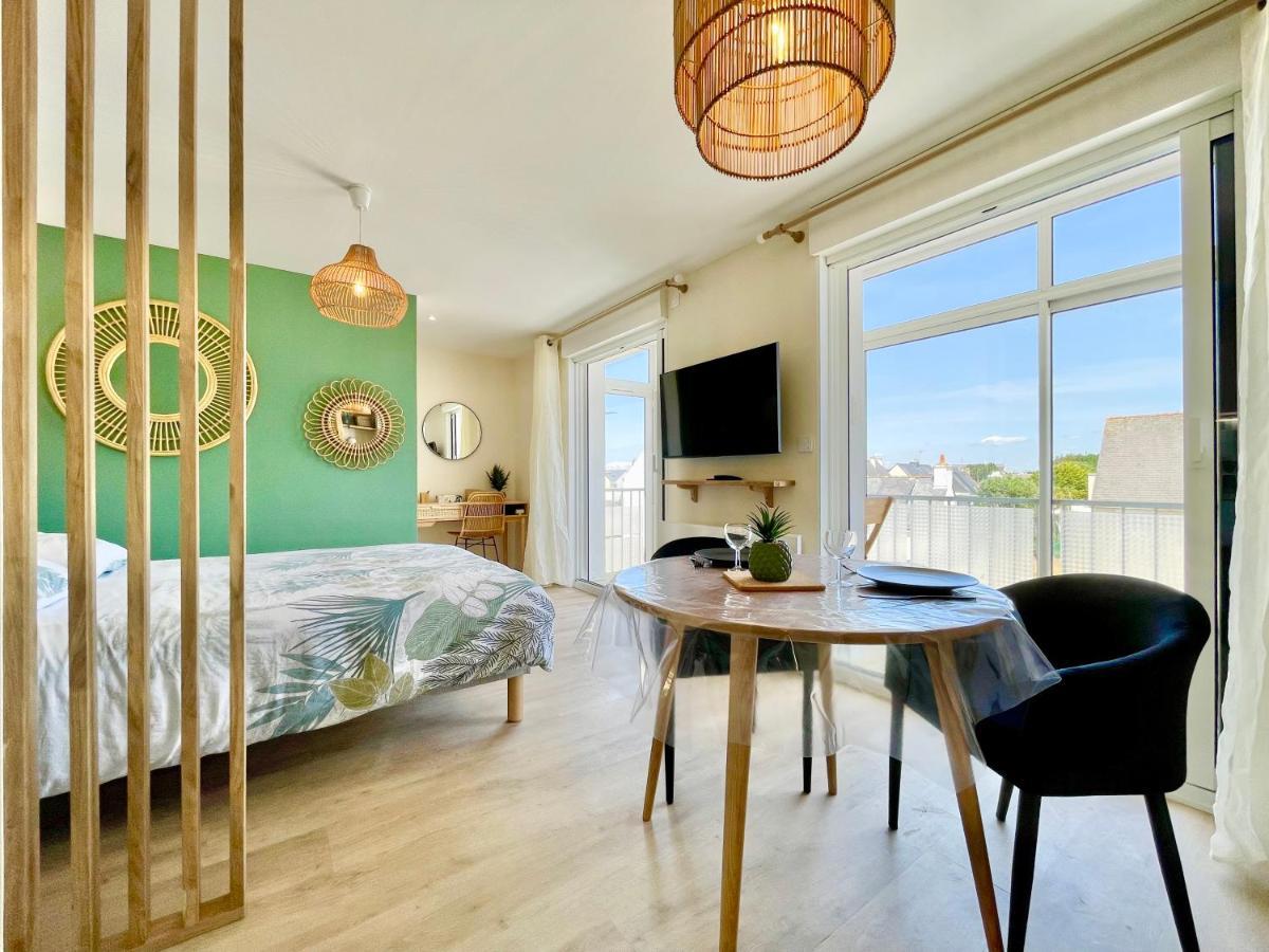 Le Phare Ouest - 80 M De La Mer - Vue Ocean Sur Le Balcon - Entierement Renove - Internet Haut Debit - Nouveau Ploemeur Eksteriør billede