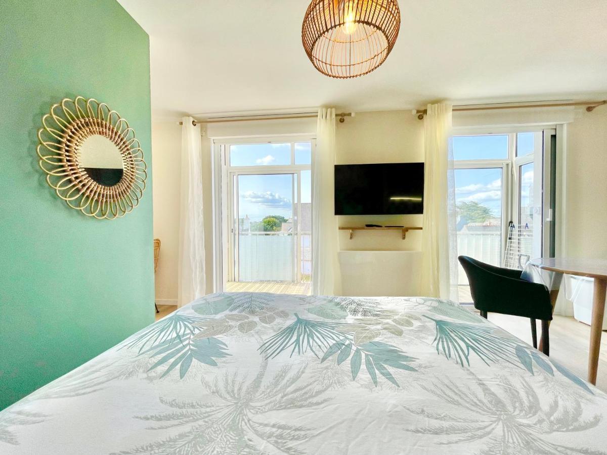 Le Phare Ouest - 80 M De La Mer - Vue Ocean Sur Le Balcon - Entierement Renove - Internet Haut Debit - Nouveau Ploemeur Eksteriør billede